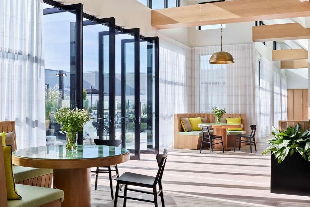 Sentral West Midtown At Star Metals Hotel Atlanta Restaurant photo